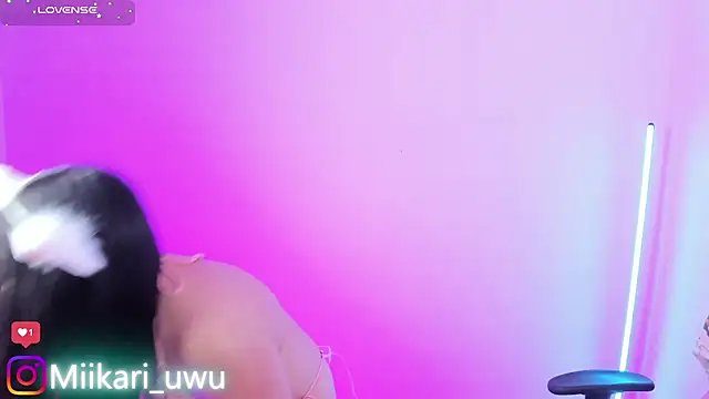 Ahri Elderwood online show from 6, 11, 2025