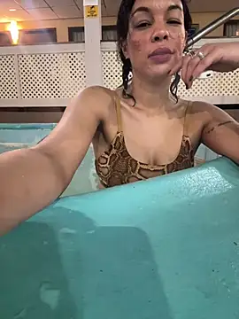Snapshot of MeghanMarley chatting on 27, 1, 2025 MeghanMarley online show from 27, 1, 2025