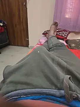 Loveboycurvy online show from 6, 4, 2026