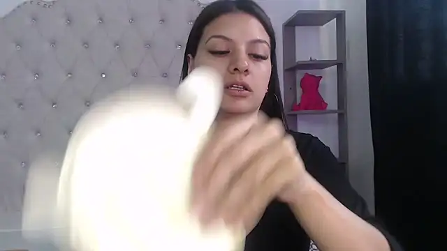 Snapshot of Abril_Squirt chatting on 24, 4, 2026 Abril Squirt online show from 24, 4, 2026