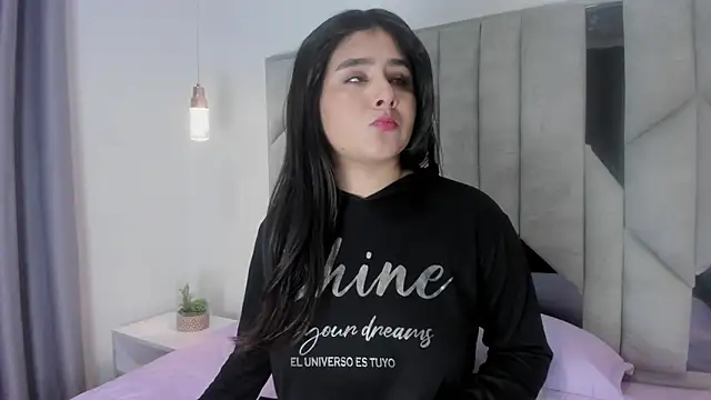 Malu M online show from 6, 11, 2025