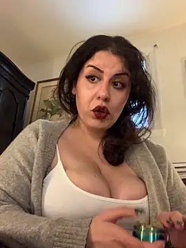 holyeroticss online show from 21, 12, 2025