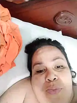 Snapshot of lunanataly chatting on 21, 11, 2025 lunanataly online show from 21, 11, 2025