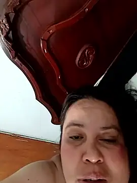 Snapshot of lunanataly chatting on 9, 1, 2026 lunanataly online show from 9, 1, 2026