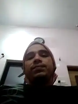 Snapshot of roadtucker123 chatting on 16, 12, 2024 roadtucker123 online show from 16, 12, 2024