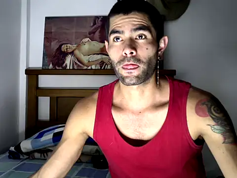 Snapshot of hideonbush051 chatting on 8, 10, 2025 hideonbush051 online show from 8, 10, 2025