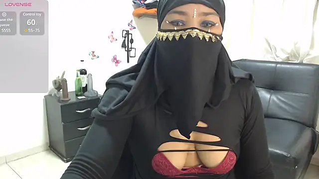 Snapshot of Aaliyah_brown chatting on 24, 1, 2025 Aaliyah brown online show from 24, 1, 2025