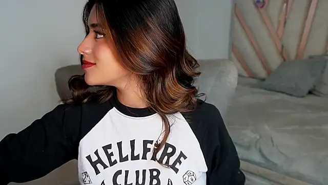 Rebecca 055 online show from 22, 3, 2026