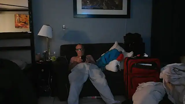 Snapshot of justjerkinaround666 chatting on 12, 1, 2025 justjerkinaround666 online show from 12, 1, 2025