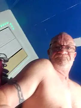 Snapshot of justjerkinaround666 chatting on 21, 2, 2026 justjerkinaround666 online show from 21, 2, 2026