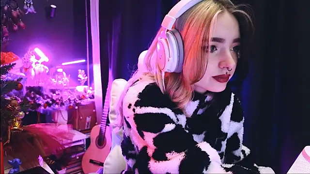 Avi Nile online show from 17, 1, 2025