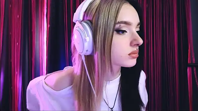 Avi Nile online show from 16, 3, 2025