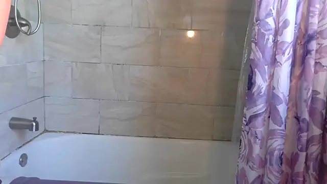 Snapshot of paytonkelly chatting on 8, 7, 2026 paytonkelly online show from 8, 7, 2026