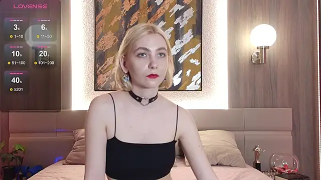 Snapshot of Roxana_perry chatting on 18, 3, 2025 Roxana perry online show from 18, 3, 2025
