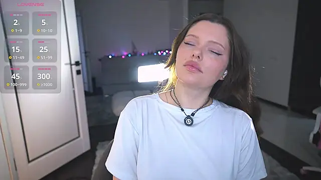 Your Sweet Julia online show from 29, 3, 2026