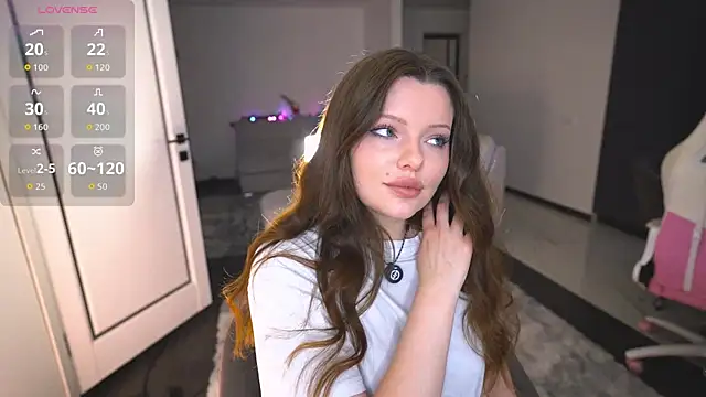 Your Sweet Julia online show from 8, 4, 2026