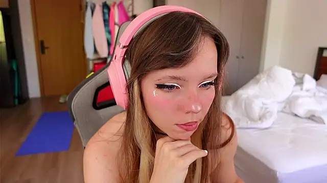 Ayra Lust online show from 20, 2, 2026