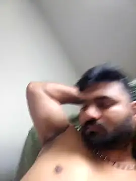 Snapshot of hard_dick011 chatting on 19, 12, 2025 hard dick011 online show from 19, 12, 2025