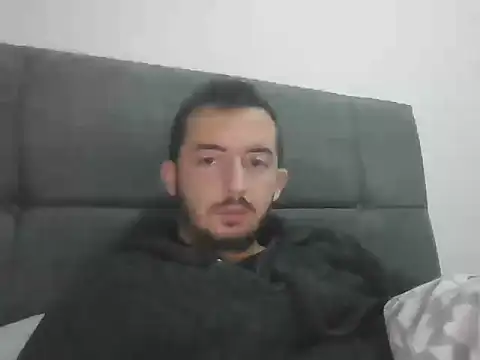 laynufff online show from 5, 12, 2025