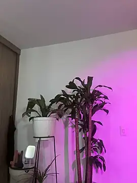 rossth1 online show from 12, 9, 2025