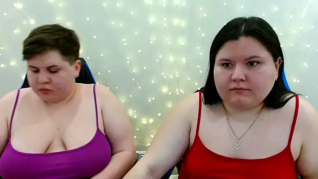 BeckyAndHellen online show from 11, 2, 2026