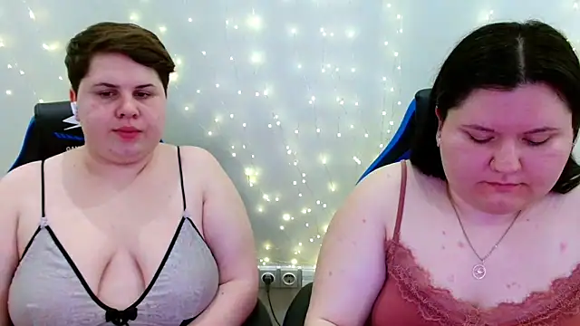 BeckyAndHellen online show from 29, 4, 2026