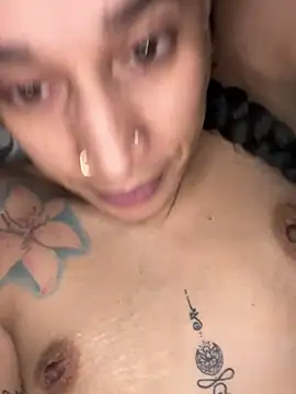 Snapshot of Shuggabutt chatting on 25, 1, 2025 Shuggabutt online show from 25, 1, 2025