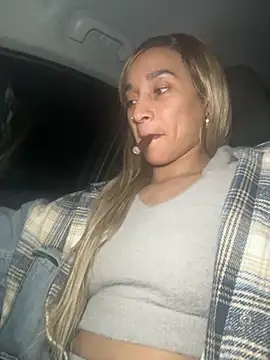 Snapshot of Shuggabutt chatting on 16, 2, 2025 Shuggabutt online show from 16, 2, 2025