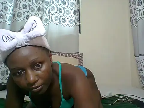 Snapshot of Chocolateskin4 chatting on 18, 2, 2026 Chocolateskin4 online show from 18, 2, 2026