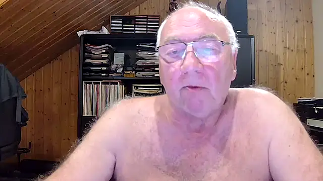 Snapshot of biggandybig chatting on 3, 5, 2026 biggandybig online show from 3, 5, 2026