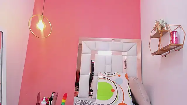 malu horny 69 online show from 17, 5, 2026