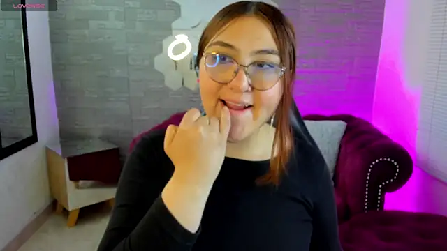 conniejames m online show from 7, 4, 2026