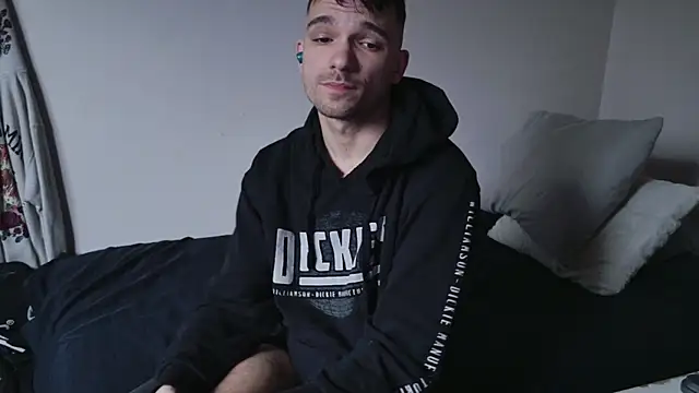 Snapshot of JackDesFeux chatting on 27, 2, 2025 JackDesFeux online show from 27, 2, 2025