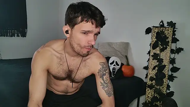 Snapshot of JackDesFeux chatting on 25, 10, 2025 JackDesFeux online show from 25, 10, 2025