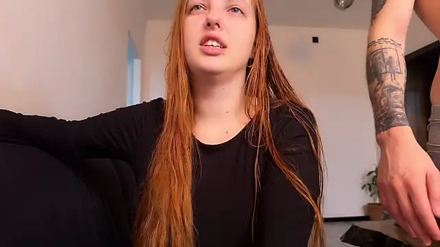 Chaptertoo online show from 9, 10, 2025