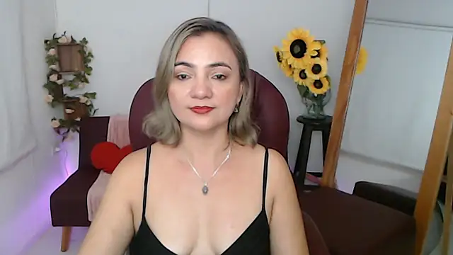 Snapshot of ana_milf chatting on 21, 6, 2026 ana milf online show from 21, 6, 2026
