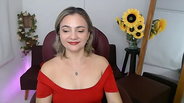 Snapshot of ana_milf chatting on 8, 7, 2026 ana milf online show from 8, 7, 2026