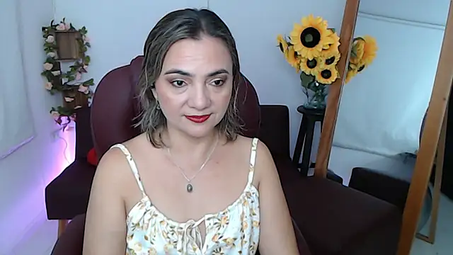 Snapshot of ana_milf chatting on 14, 7, 2026 ana milf online show from 14, 7, 2026