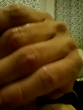 Snapshot of Hydrafu chatting on 8, 10, 2025 Hydrafu online show from 8, 10, 2025