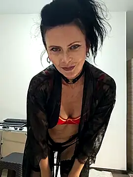 Snapshot of GannaWind chatting on 5, 12, 2025 GannaWind online show from 5, 12, 2025