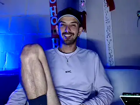 Snapshot of Tomas_Tylor chatting on 3, 1, 2025 Tomas Tylor online show from 3, 1, 2025