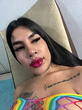 Snapshot of saragill323 chatting on 21, 3, 2025 saragill323 online show from 21, 3, 2025