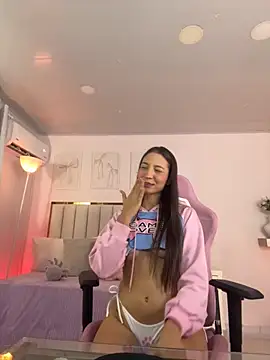 Snapshot of Cristall_Bunny chatting on 3, 11, 2025 Cristall Bunny online show from 3, 11, 2025