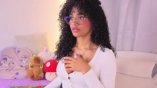 Heily Fox online show from 19, 4, 2026