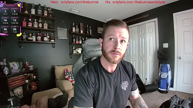 Snapshot of chillinthemosttt chatting on 29, 10, 2025 chillinthemosttt online show from 29, 10, 2025