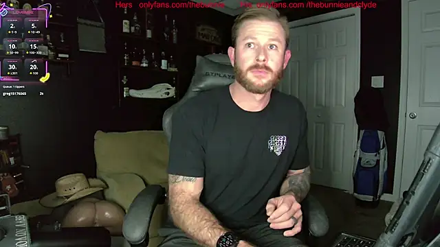 Snapshot of chillinthemosttt chatting on 21, 11, 2025 chillinthemosttt online show from 21, 11, 2025