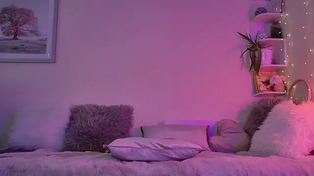 KatBigBum online show from 15, 2, 2025