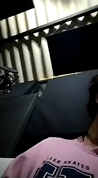 Snapshot of rebekka_simpson chatting on 6, 1, 2025 rebekka simpson online show from 6, 1, 2025