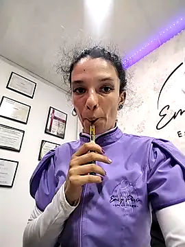 rebekka simpson online show from 22, 11, 2025