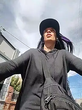 rebekka simpson online show from 21, 7, 2026